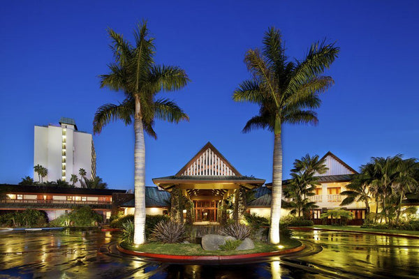 VOYA LAUNCHES PARTNERSHIP WITH CATAMARAN RESORT HOTEL & SPA AND THE LODGE AT TORREY PINES - VOYA Organic Beauty