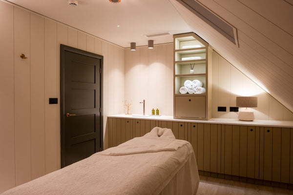 VOYA Organic Beauty Partners with Laceby Manor, Lincolnshire, UK - VOYA Organic Beauty