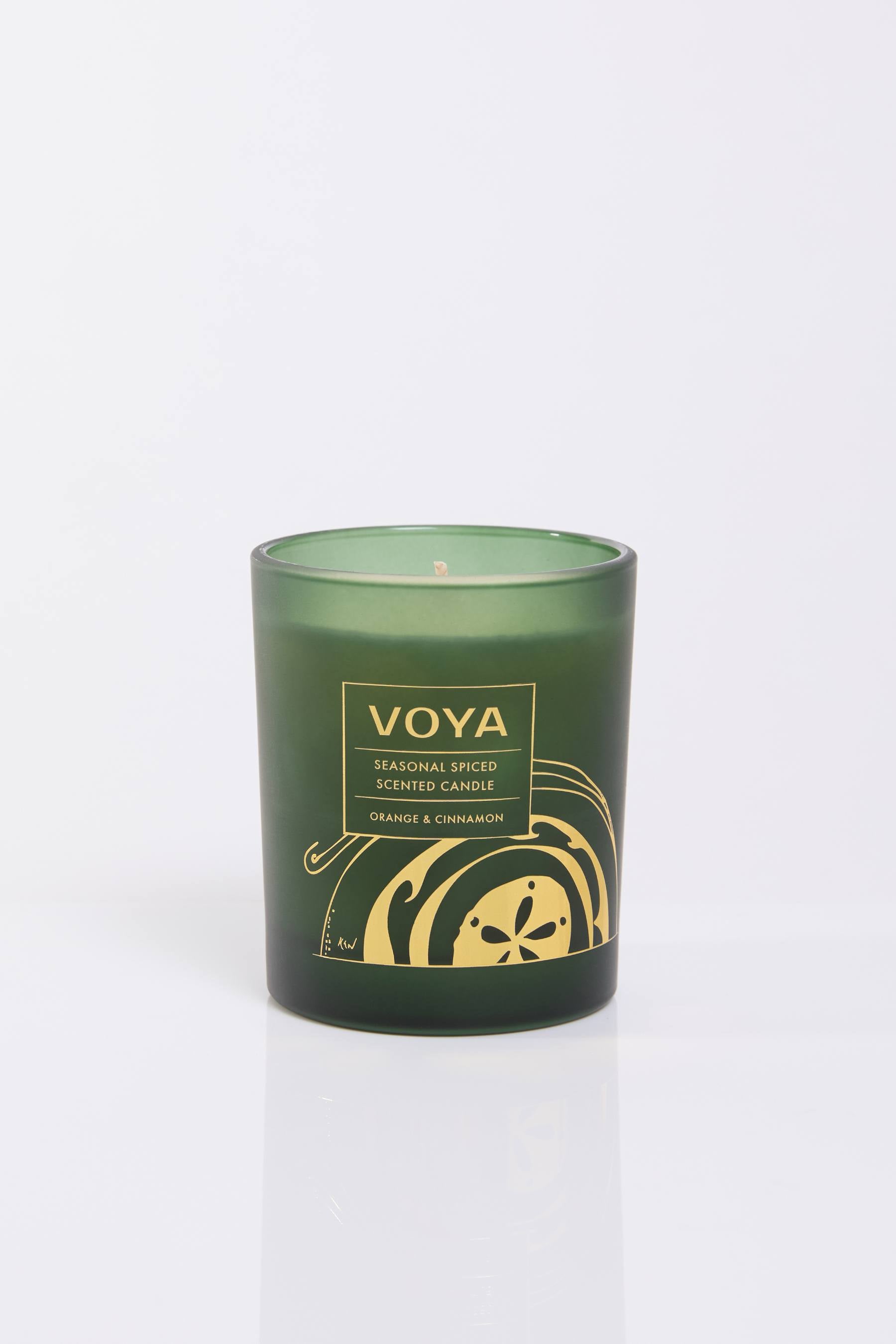 VOYA Seasonal Spiced Christmas Candle