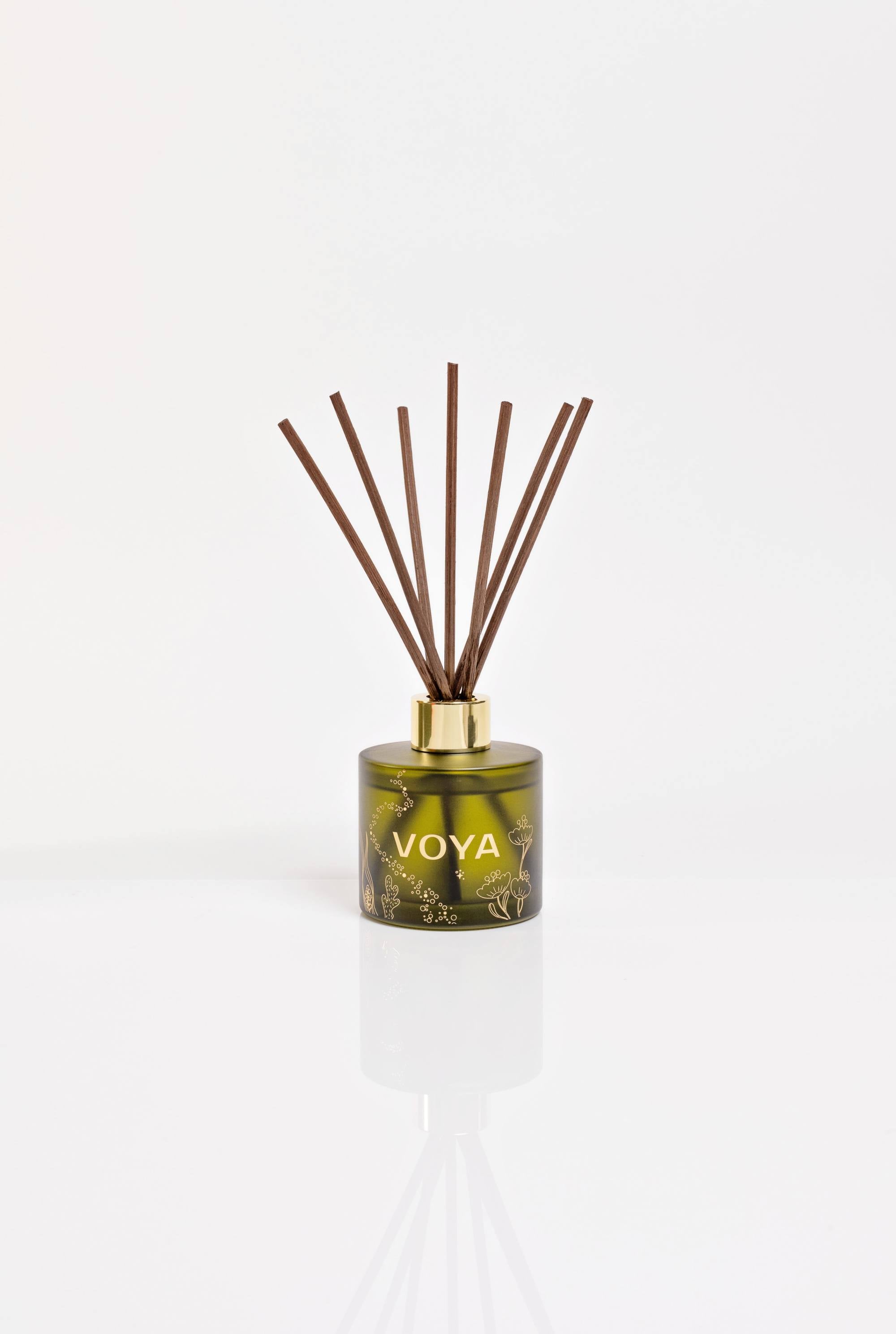Voya seasonal spiced limited edition reed diffuser