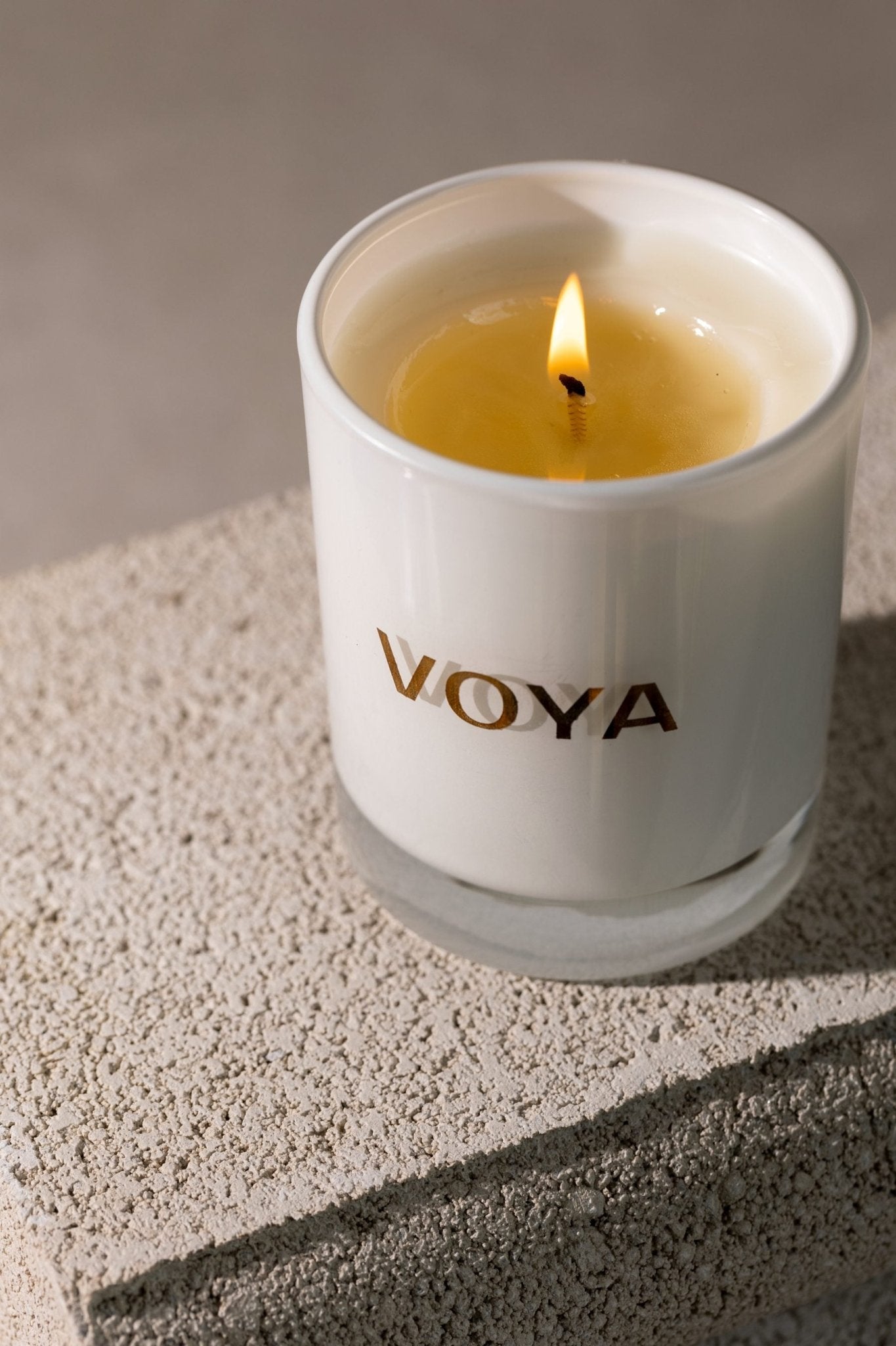 VOYA Eucalyptus, Rosemary & Lime Luxury Scented Candle VOYA Organic