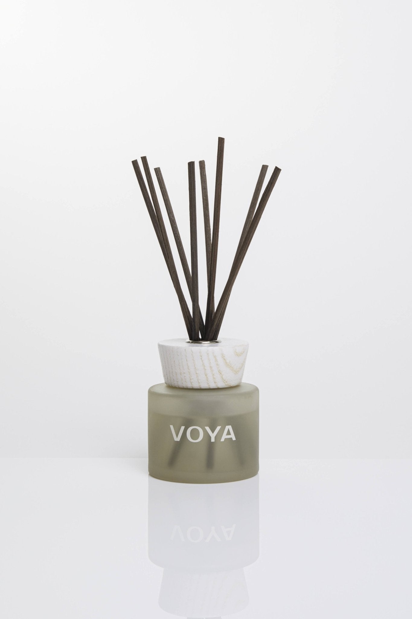Reed Diffuser | Lavender, Rose & Camomile – VOYA Organic Beauty