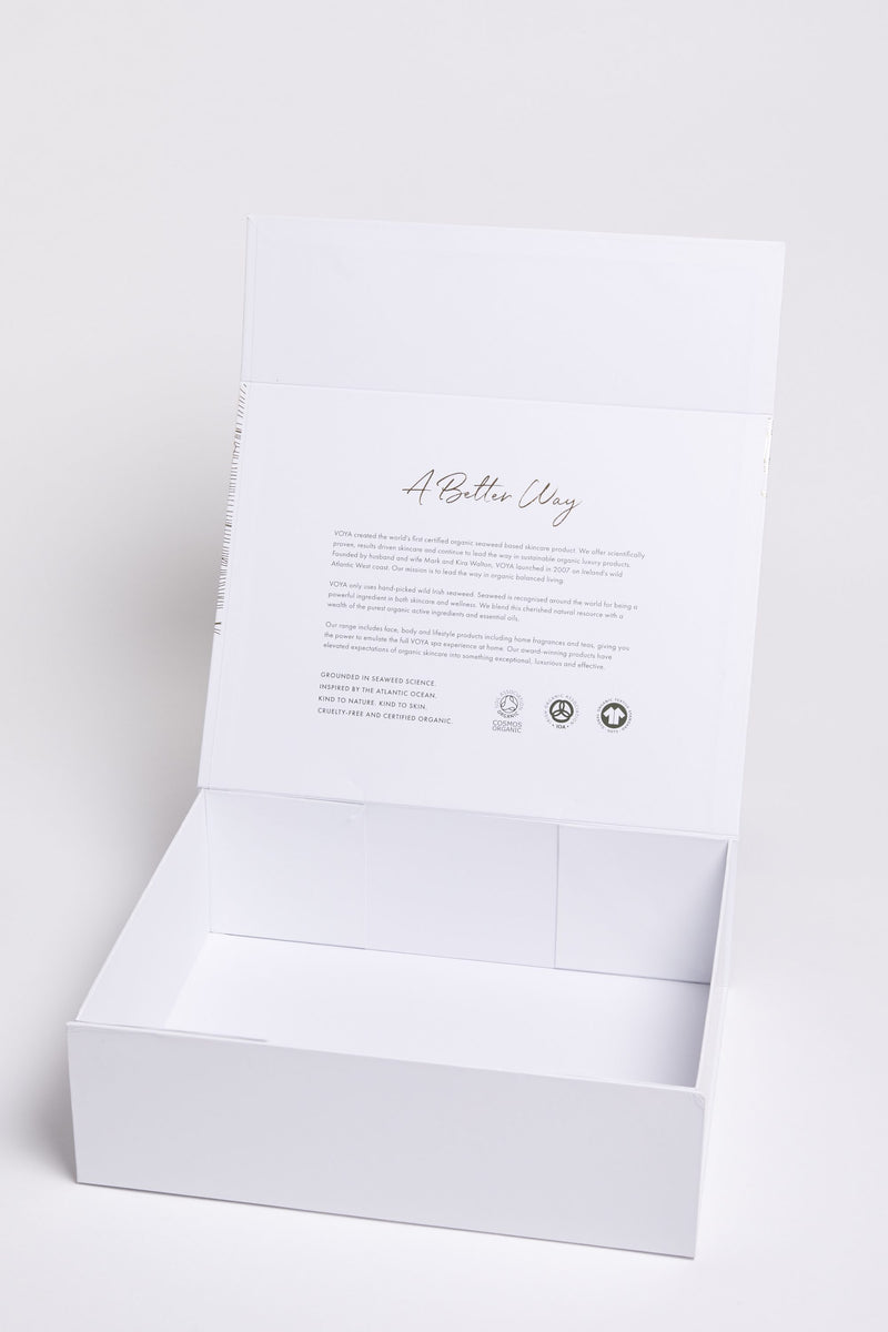 VOYA Signature Gift Box