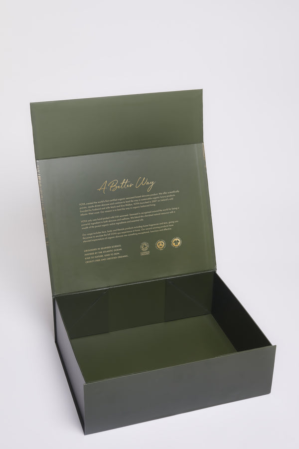 VOYA Signature Gift Box